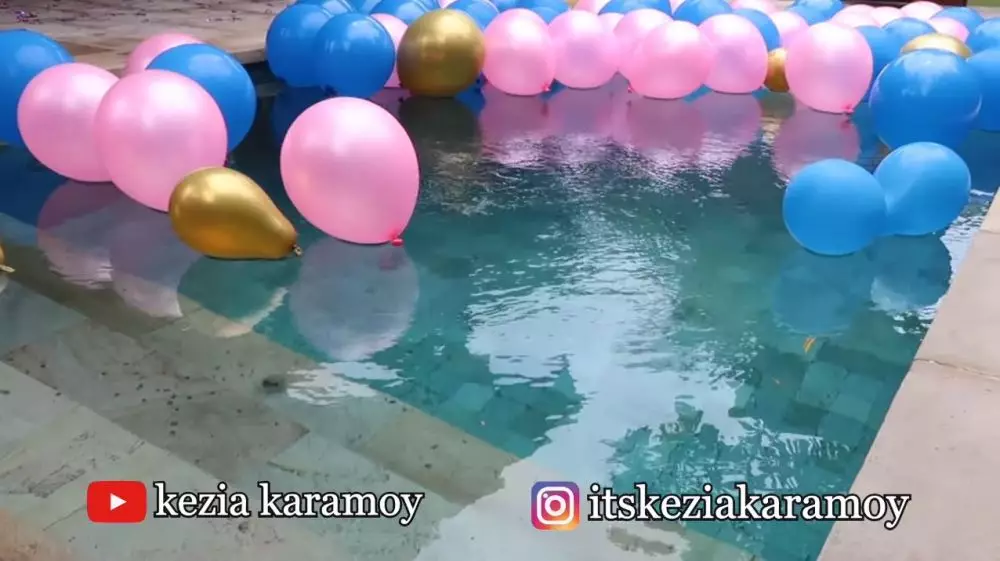 Kezia Karamoy jenis kelamin anak © 2020 brilio.net Kezia Karamoy jenis kelamin anak © 2020 brilio.net