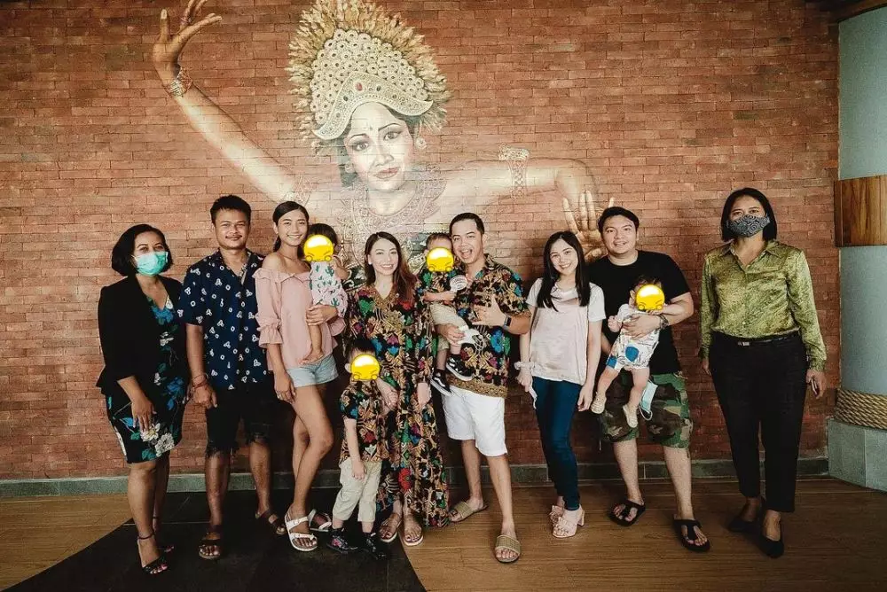 Kezia Karamoy jenis kelamin anak © 2020 brilio.net Kezia Karamoy jenis kelamin anak © 2020 brilio.net