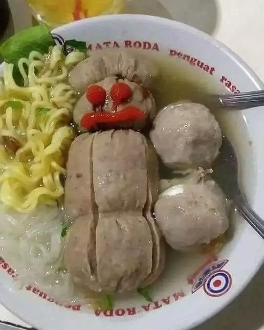 makan bakso nyeleneh Berbagai sumber makan bakso nyeleneh Berbagai sumber