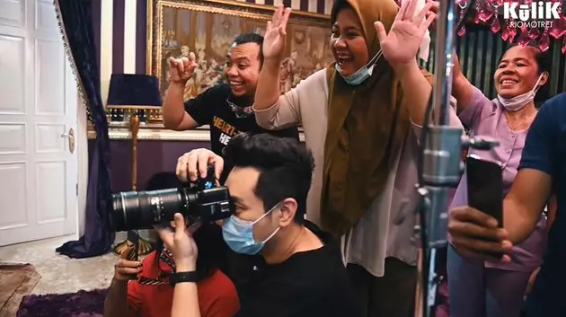 pemotretan Tasya Farasya usai melahirkan © 2020 brilio.net/ Instagram/ YouTube pemotretan Tasya Farasya usai melahirkan © 2020 brilio.net/ Instagram/ YouTube