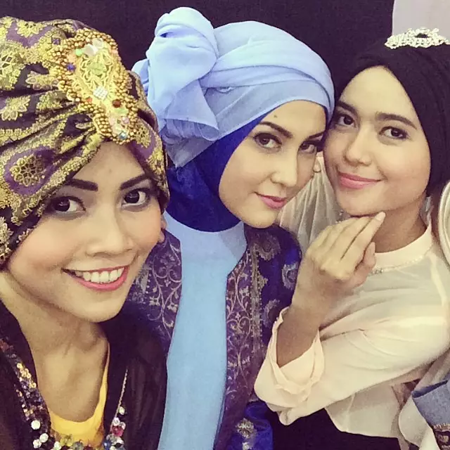 Vicy Melanie pakai hijab © 2020 brilio.net