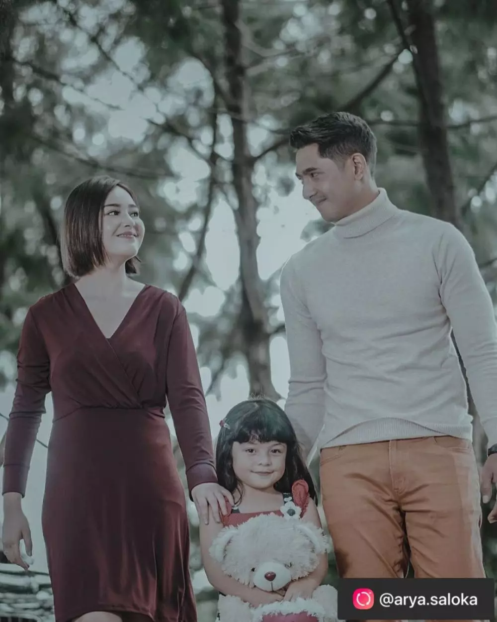 Amanda Manopo bareng sang anak © Instagram Amanda Manopo bareng sang anak © Instagram