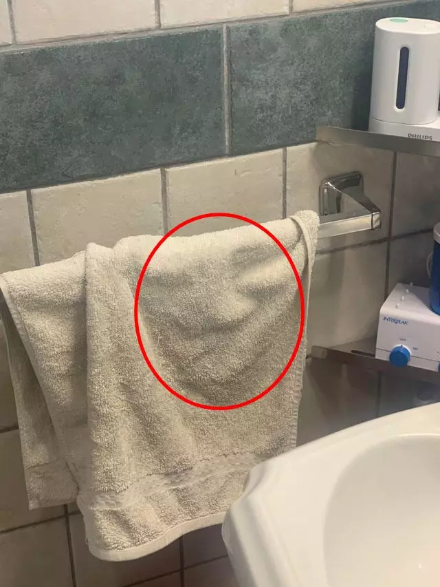 interior kamar mandi mirip wajah © Berbagai Sumber