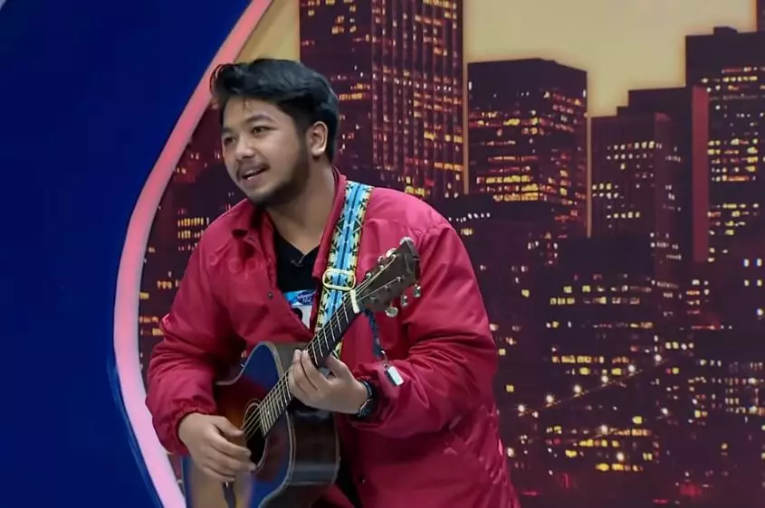 7 kontestan cowok Idol 2021 © YouTube