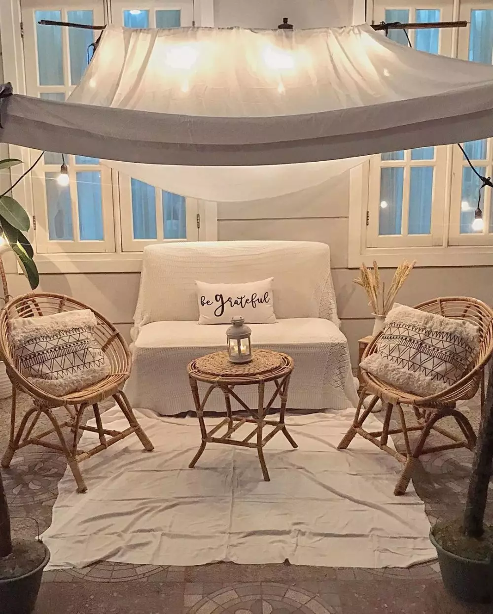 area outdoor rumah Natalie Sarah © Instagram area outdoor rumah Natalie Sarah © Instagram