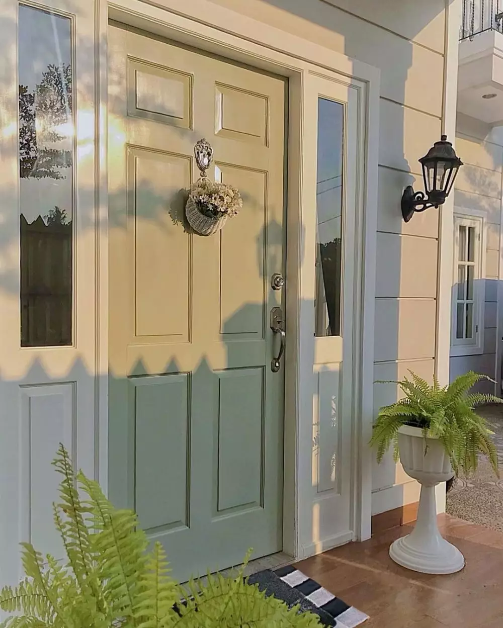 area outdoor rumah Natalie Sarah © Instagram area outdoor rumah Natalie Sarah © Instagram