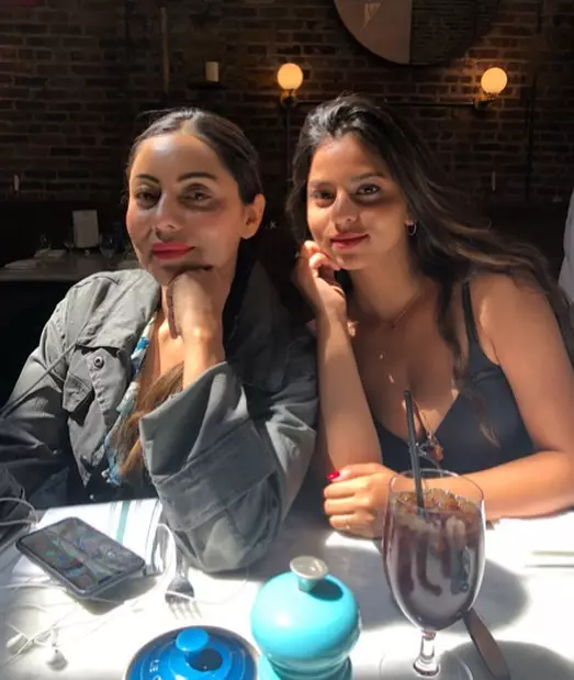 kebersamaan gauri khan dan suhana khan © Instagram