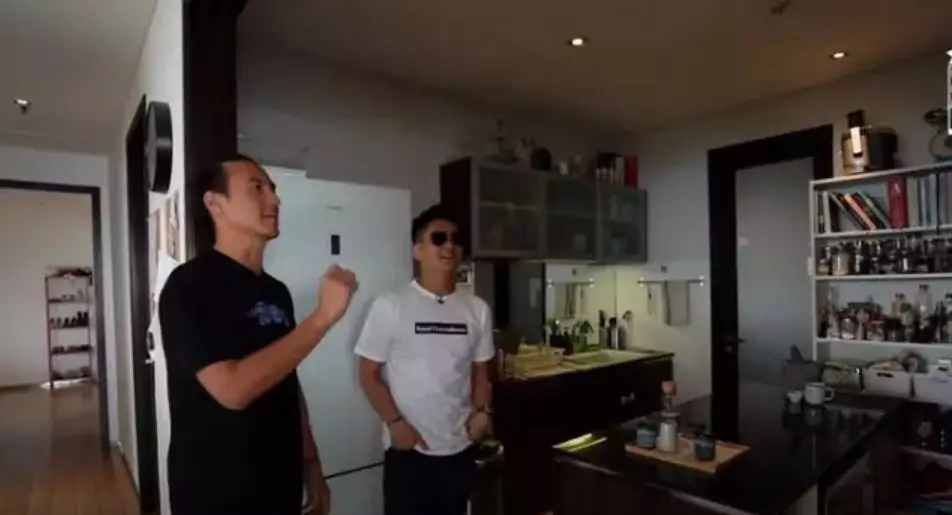 dapur 8 seleb ganteng © YouTube