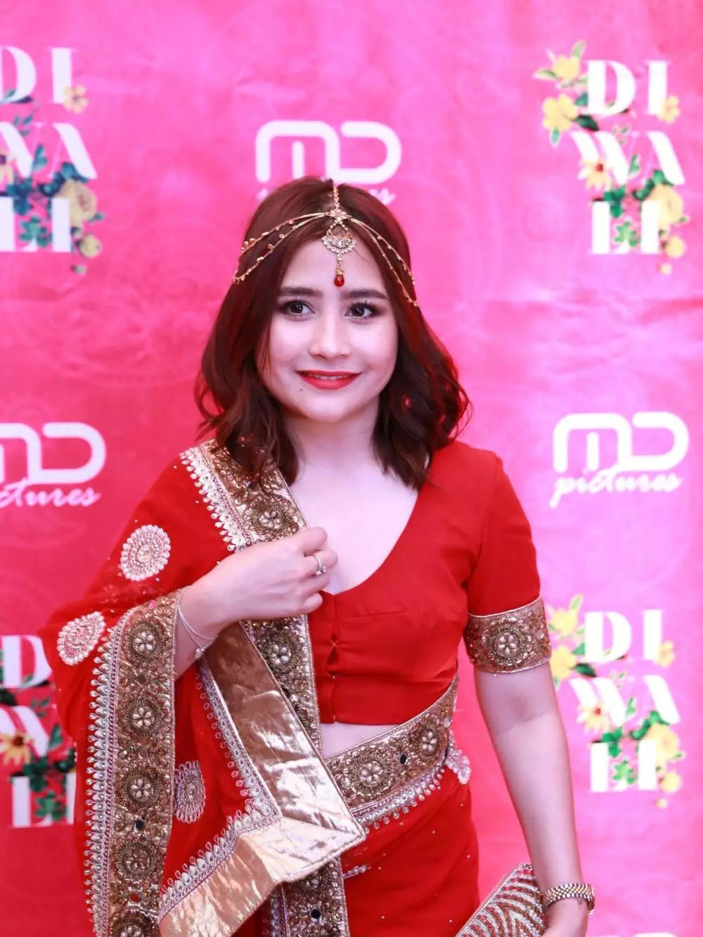 pesinetron baju India © Instagram