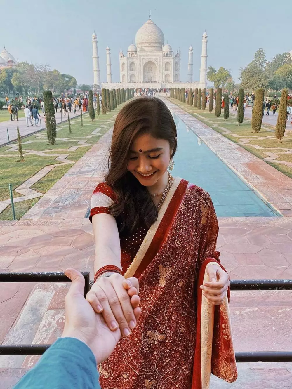 pesinetron baju India © Instagram