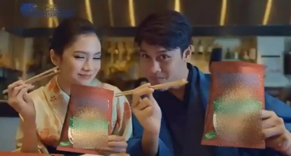 Rizky Billar bintangi iklan © 2020 brilio.net YouTube Rizky Billar bintangi iklan © 2020 brilio.net YouTube