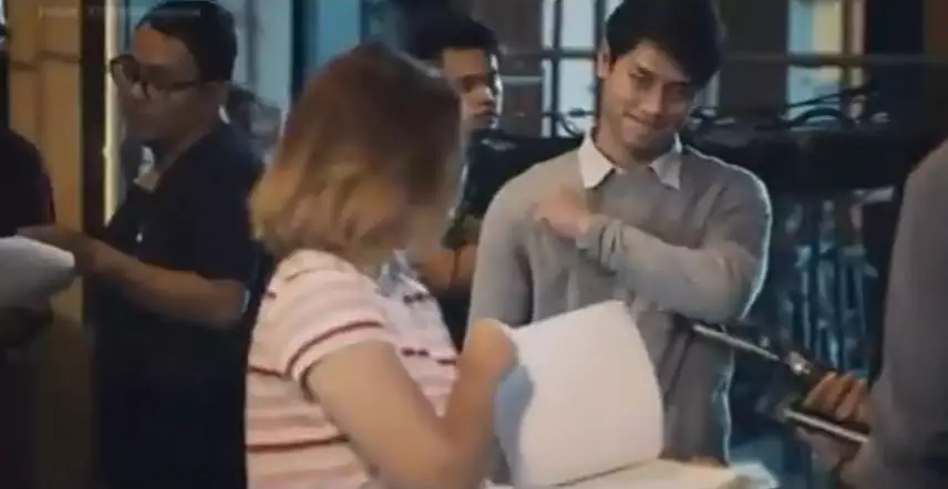 Rizky Billar bintangi iklan © 2020 brilio.net YouTube Rizky Billar bintangi iklan © 2020 brilio.net YouTube