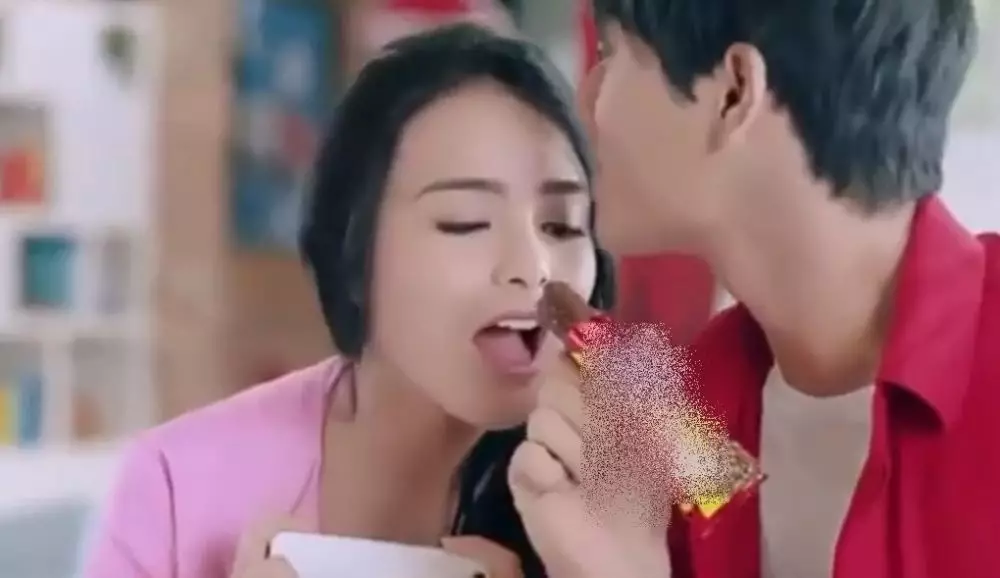 Rizky Billar bintangi iklan © 2020 brilio.net YouTube Rizky Billar bintangi iklan © 2020 brilio.net YouTube