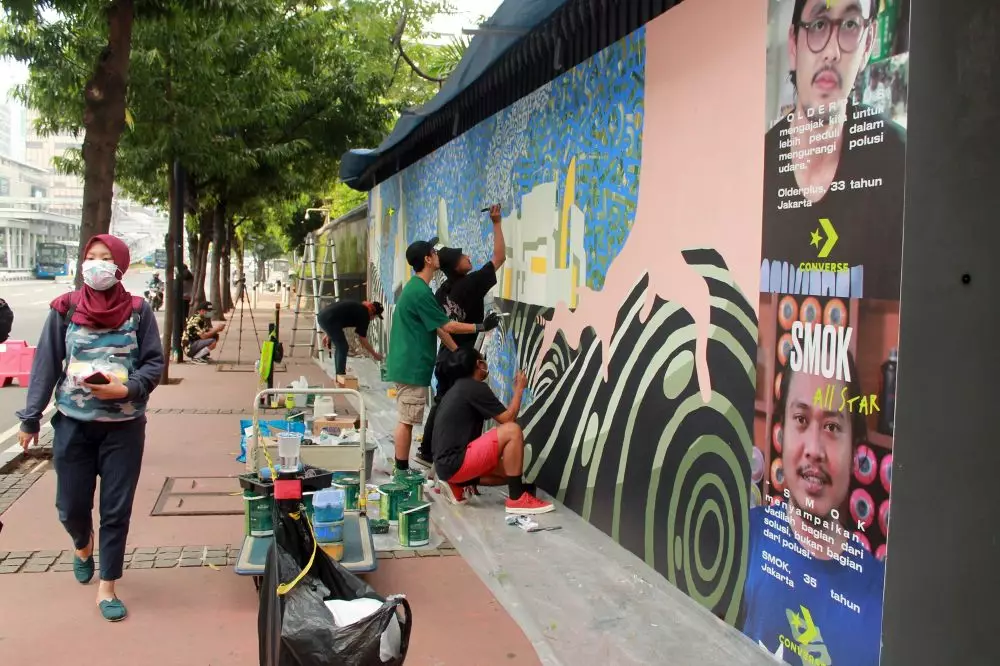 Mural lingkungan © 2020 brilio.net Mural lingkungan © 2020 brilio.net