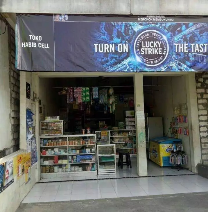 nama toko kelontong lucu © Twitter