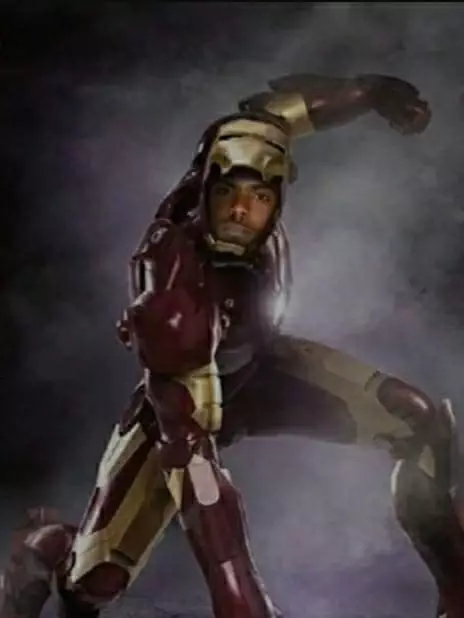 warga vrindavan jadi super hero Instagram