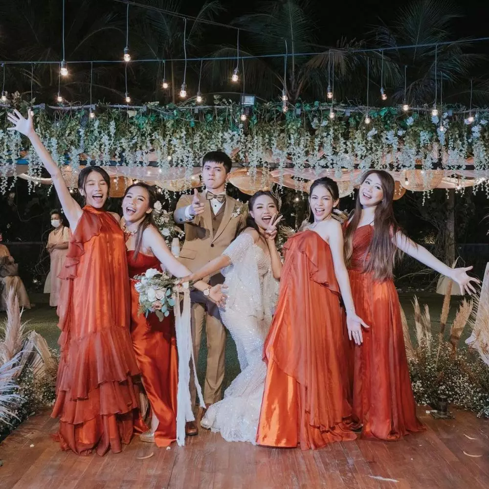 momen pernikahan eks cherrybelle © Instagram