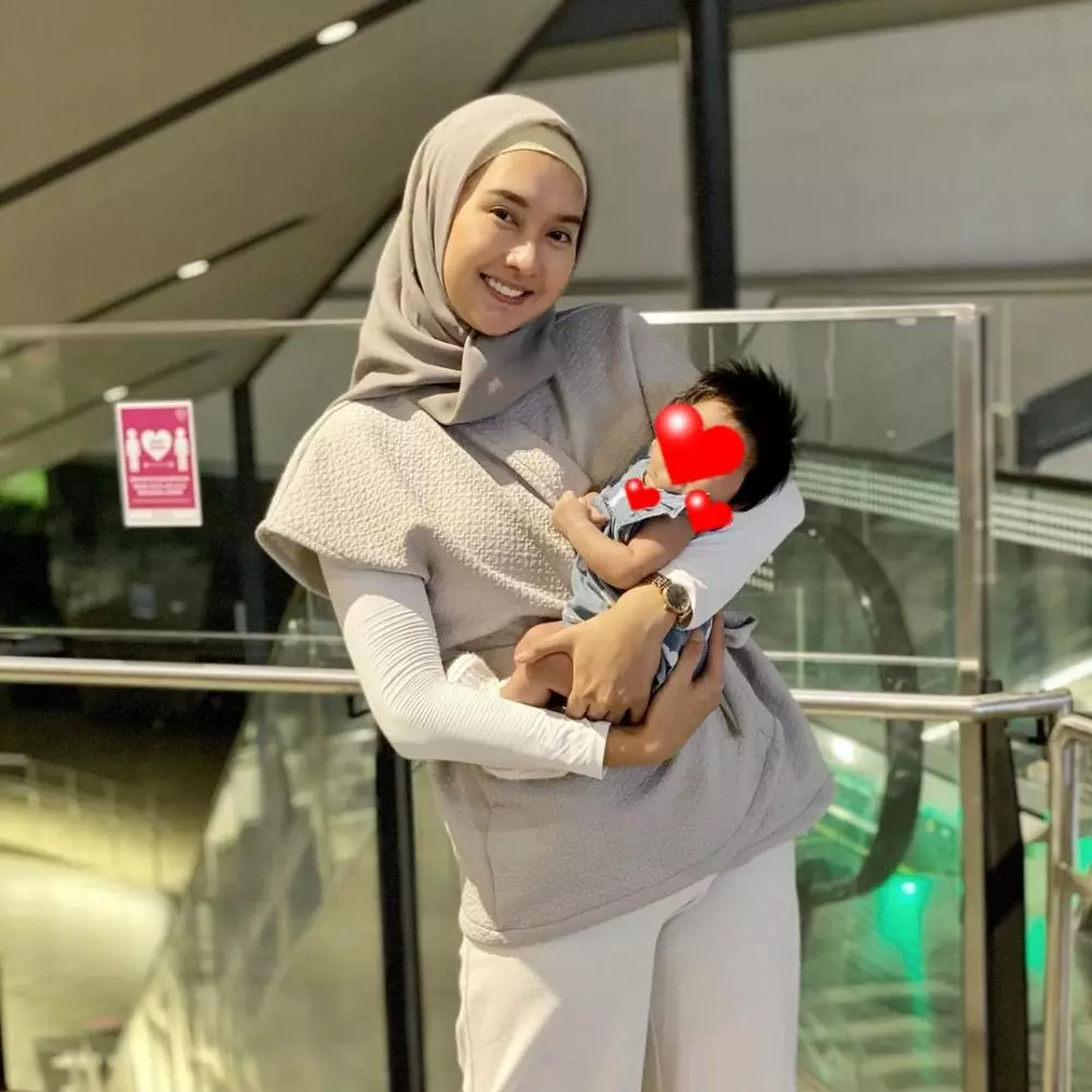alasan kevin liliana berhijab © Instagram