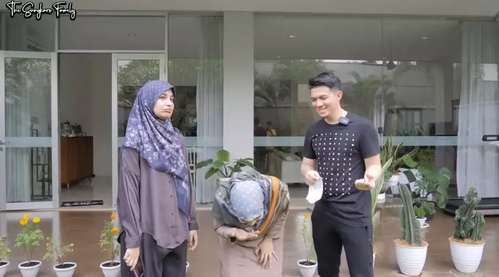Irwansyah nge-prank Zaskia babymoon © YouTube