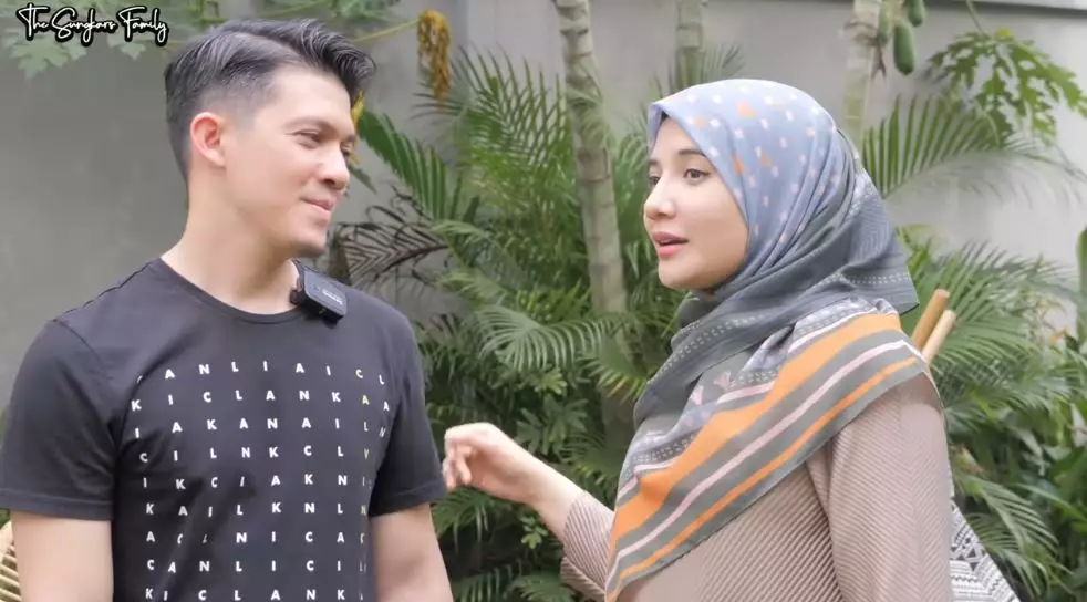 Irwansyah nge-prank Zaskia babymoon © YouTube
