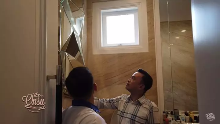 kamar Jordi Onsu © 2020 brilio.net kamar Jordi Onsu © 2020 brilio.net