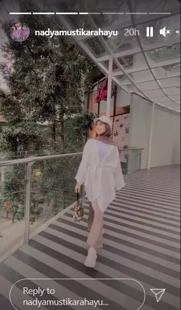 7 potret Nadya Mustika baby bump © Instagram