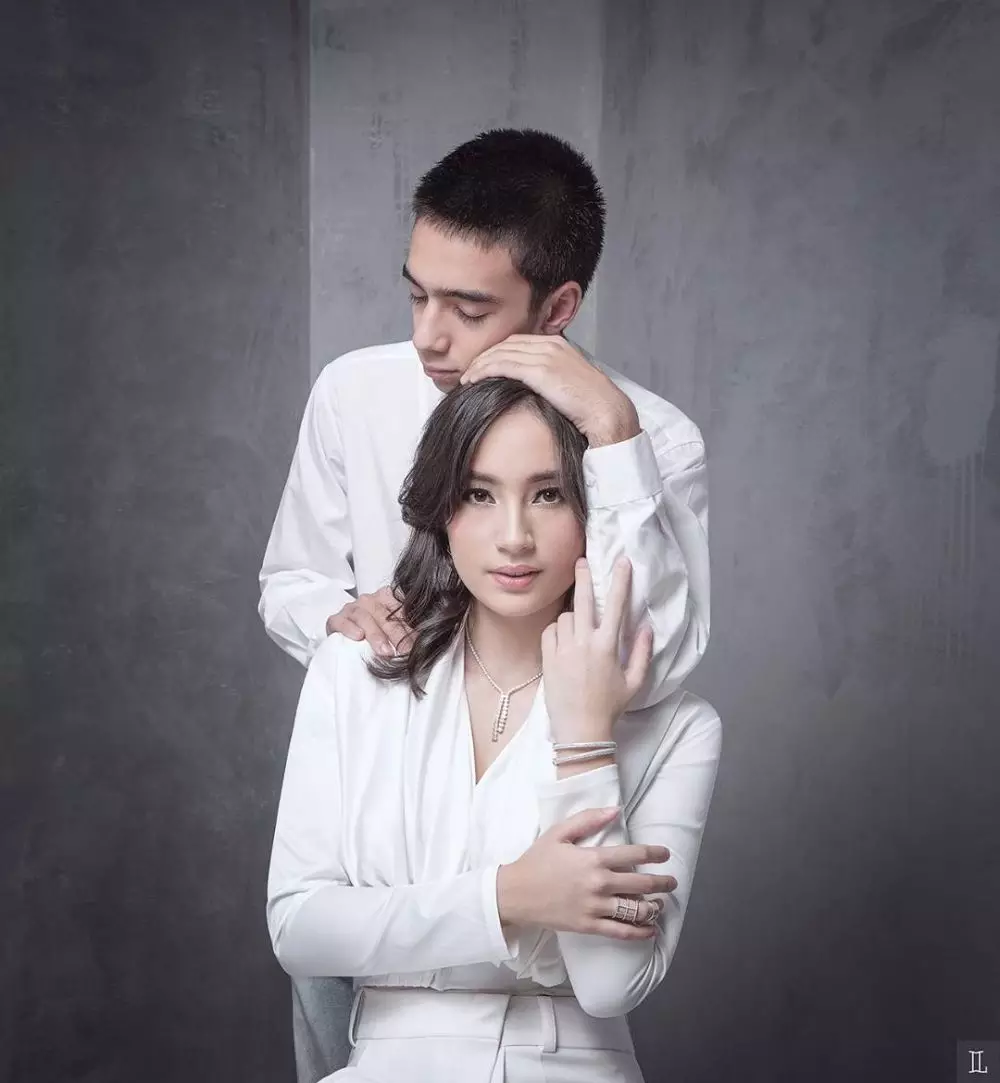 pasangan kakak beradik blasteran © 2020 brilio.net