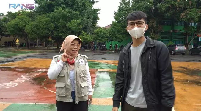 Dimas Ahmad kunjungi sekolahan © 2020 brilio.net Dimas Ahmad kunjungi sekolahan © 2020 brilio.net