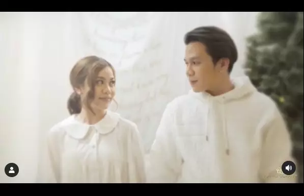 Jordy Onsu dan Frislly Herlind pemotretan © Instagram  Jordy Onsu dan Frislly Herlind pemotretan © Instagram