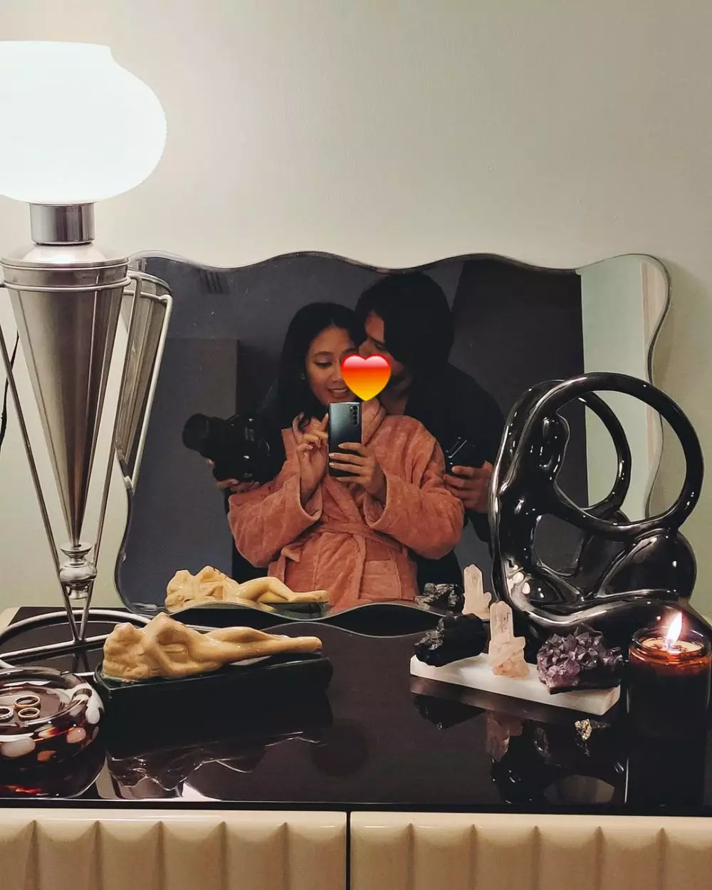 Penampilan terbaru Tara Basro © 2020 brilio.net Instagram Penampilan terbaru Tara Basro © 2020 brilio.net Instagram