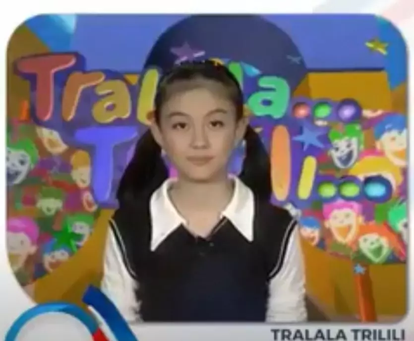 Potret lawas Agnez Mo di acara Tralala Trilili © 2020 brilio.net