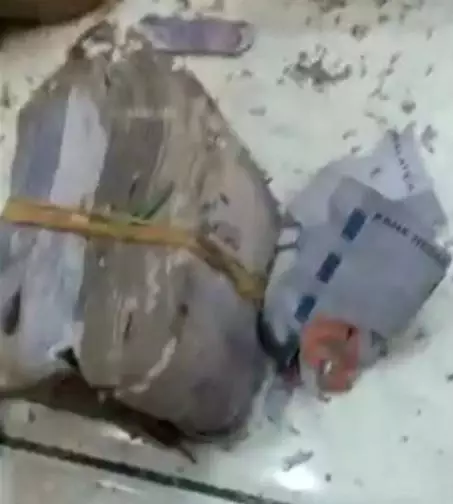 uang hancur 1 miliar Berbagai sumber