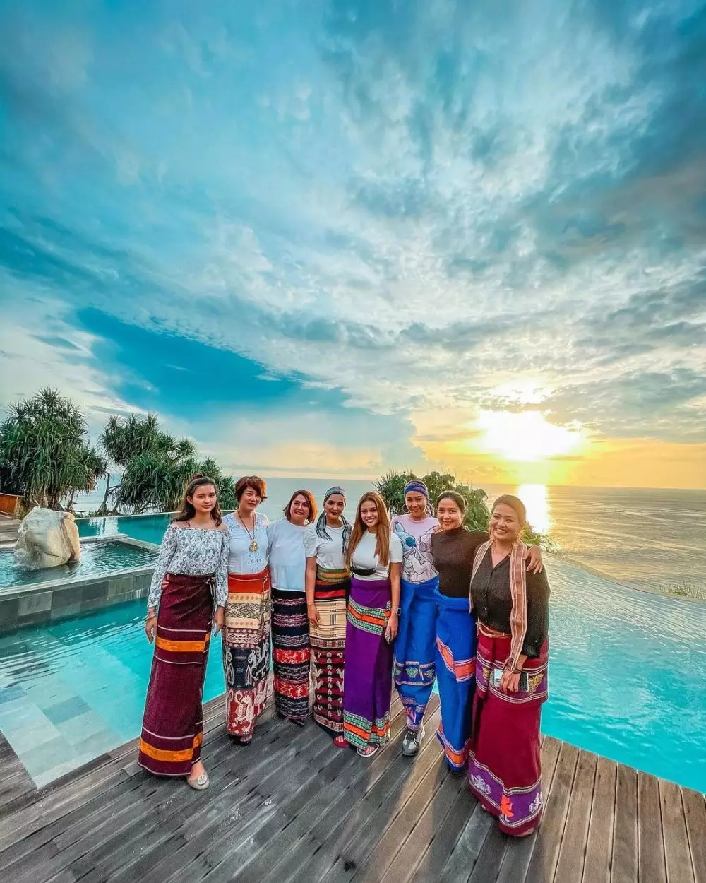 Potret Ashanty dengan kain Sumba © Instagram Potret Ashanty dengan kain Sumba © Instagram