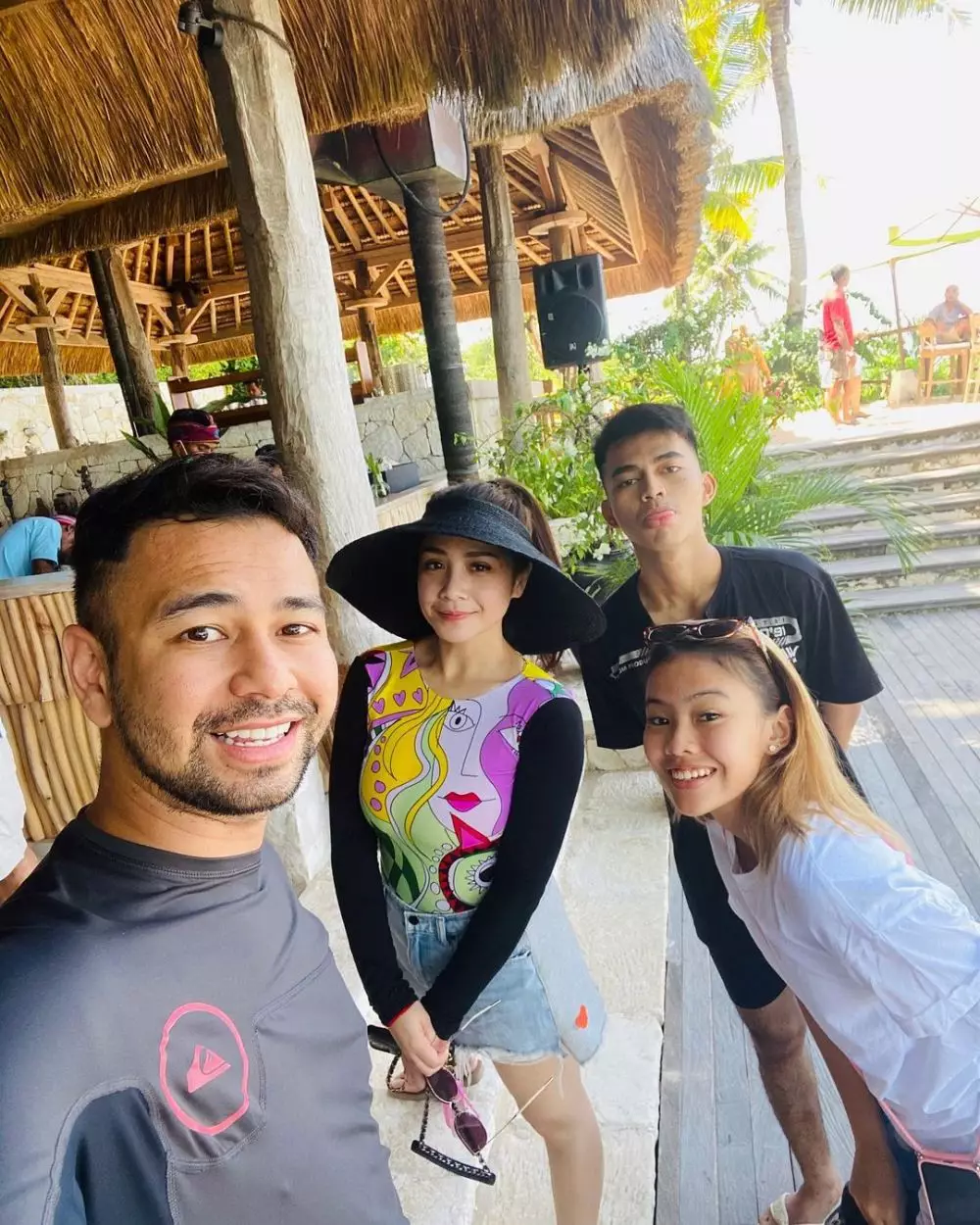 Nagita dan Dimas akrab © Instagram