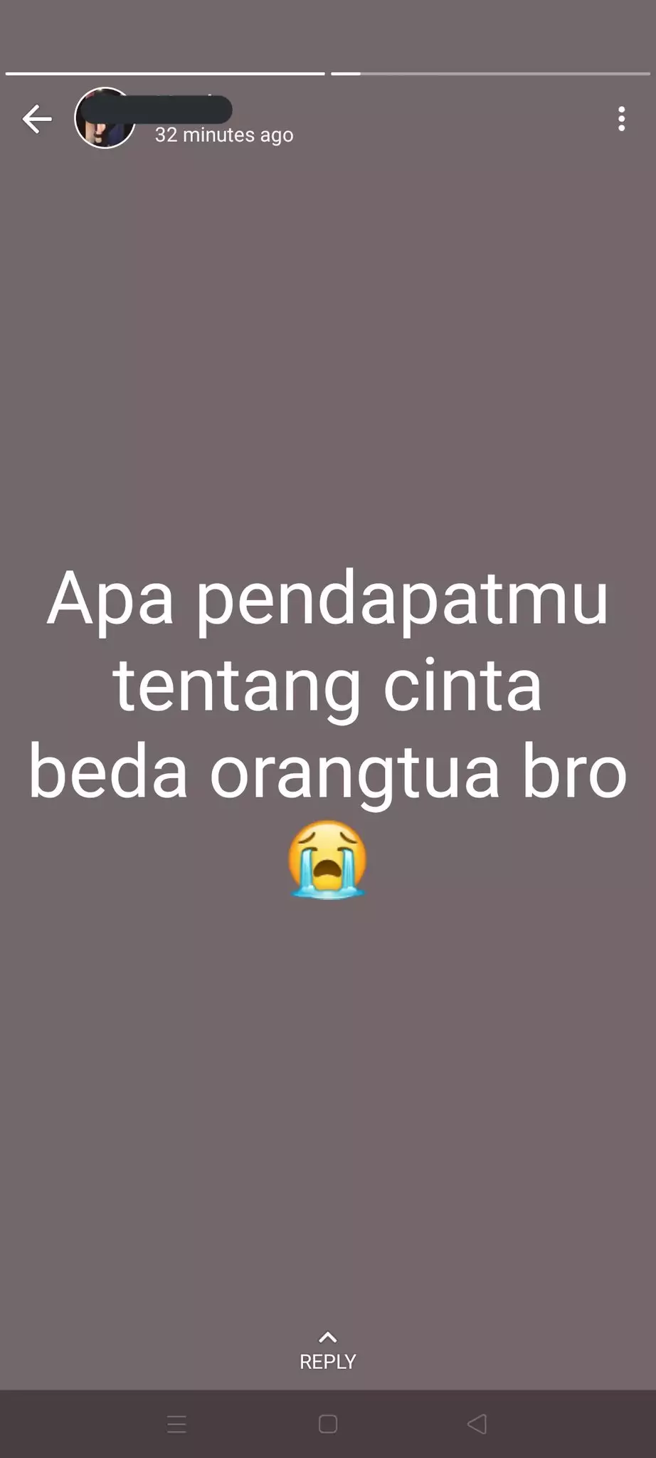 Pertanyaan di status WA © Twitter