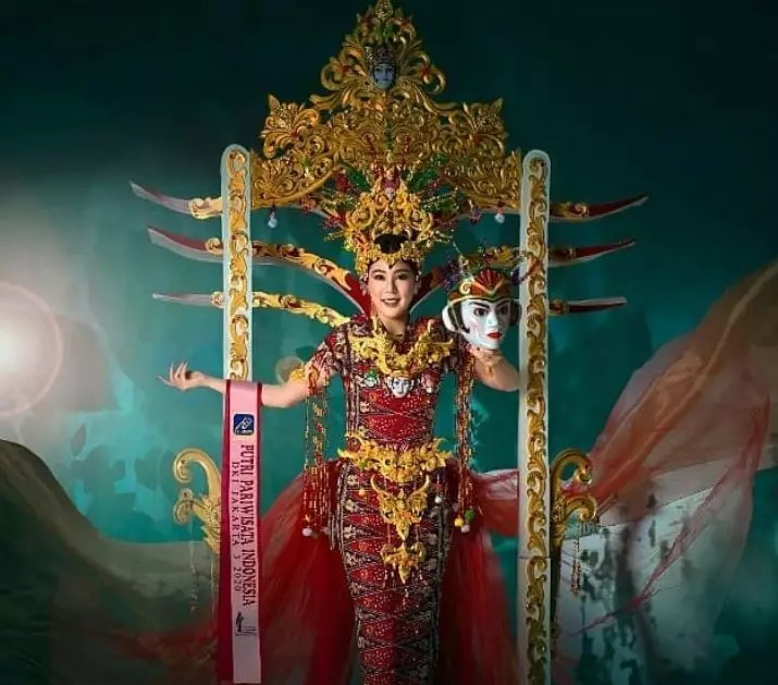 Pesona Jessy Silana © Instagram