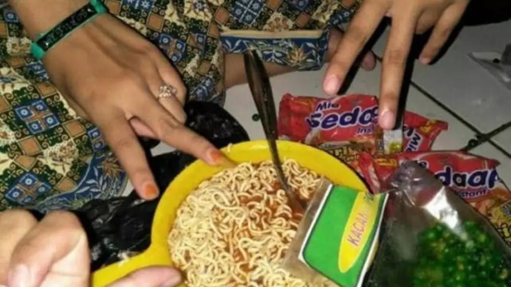 gayung nggak sesuai guna Berbagai sumber