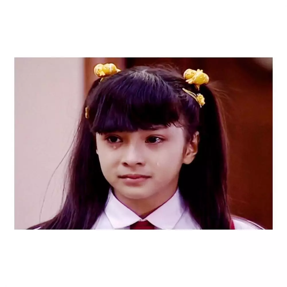 seleb saat debut akting Berbagai sumber