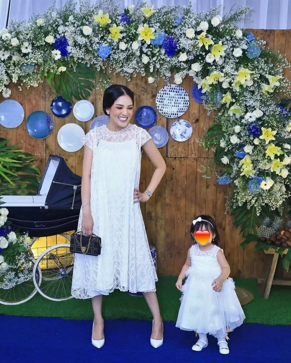 seleb dan anak kondangan bareng © Instagram seleb dan anak kondangan bareng © Instagram