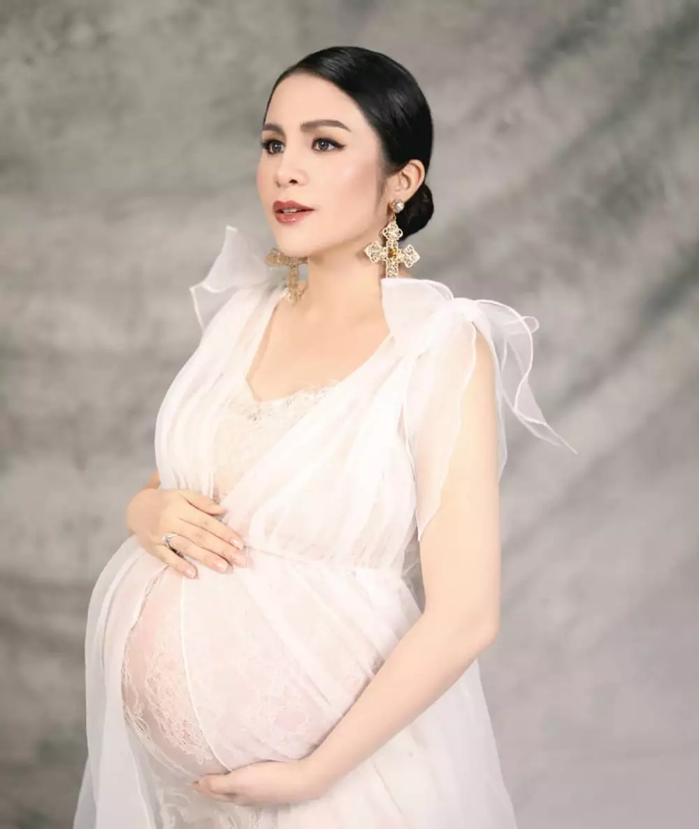 Potret maternity Momo Geisha © Instagram