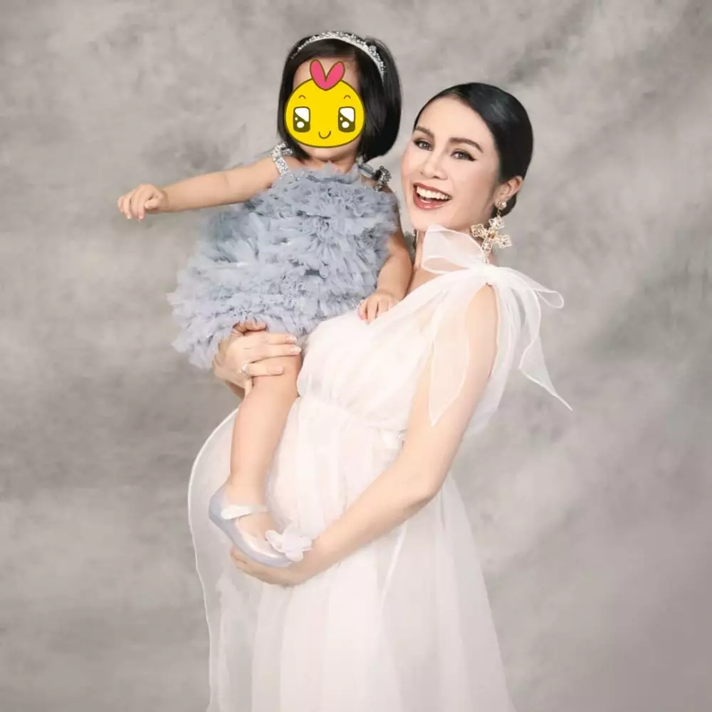 Potret maternity Momo Geisha © Instagram