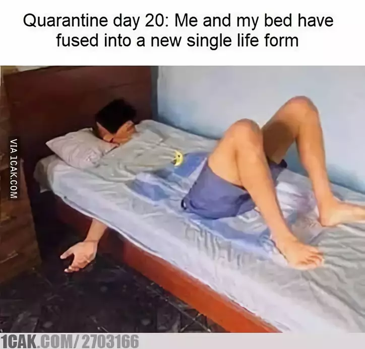 meme lucu aku vs kasur © Berbagai Sumber