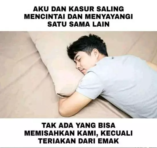 meme lucu aku vs kasur © Berbagai Sumber