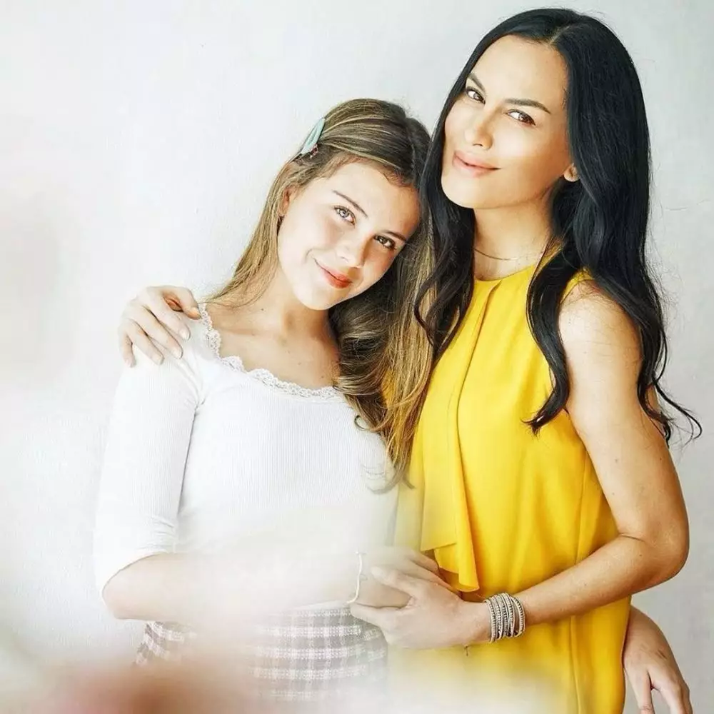 potret sophia dan manuella aziza © Instagram