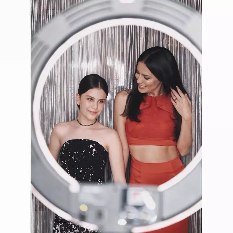 potret sophia dan manuella aziza © Instagram