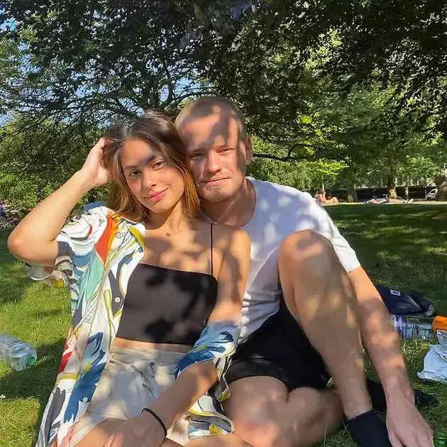 valerie dan zak henry © Instagram valerie dan zak henry © Instagram