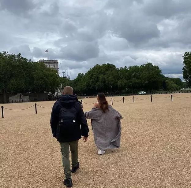 valerie dan zak henry © Instagram valerie dan zak henry © Instagram