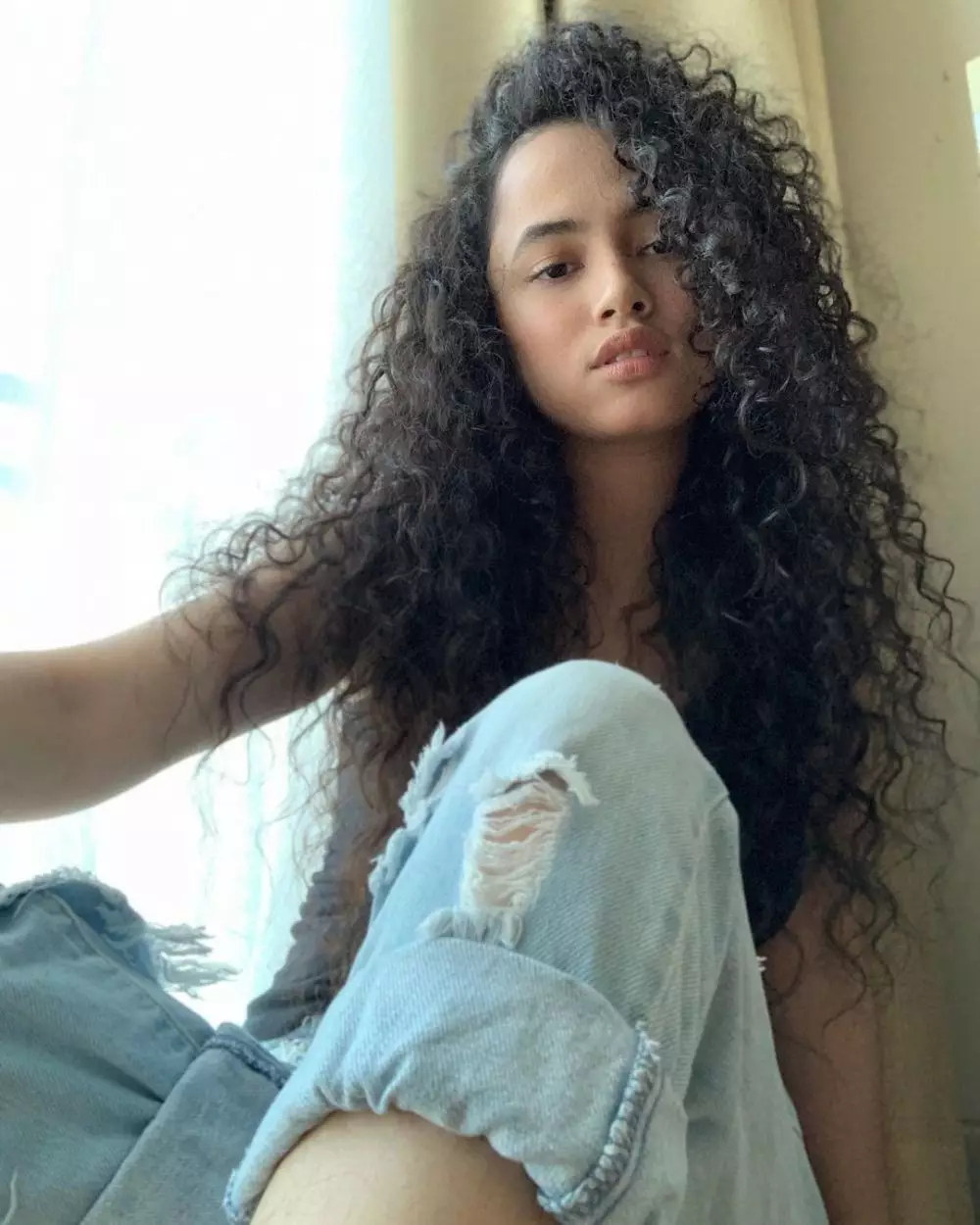 Potret terbaru Wizzy © 2020 brilio.net/ Instagram Potret terbaru Wizzy © 2020 brilio.net/ Instagram