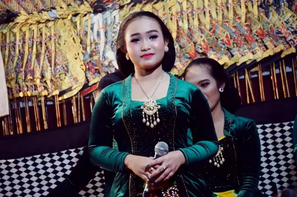 agnesia nandasari © Instagram