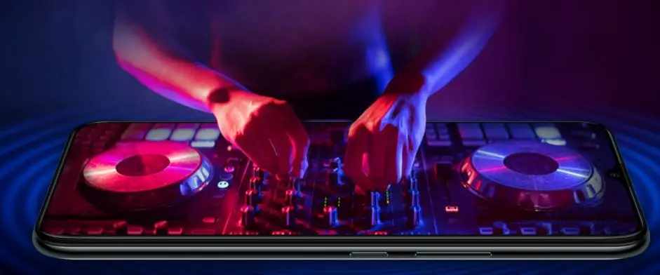 harga Infinix Hot 8 © infinixmobility.com